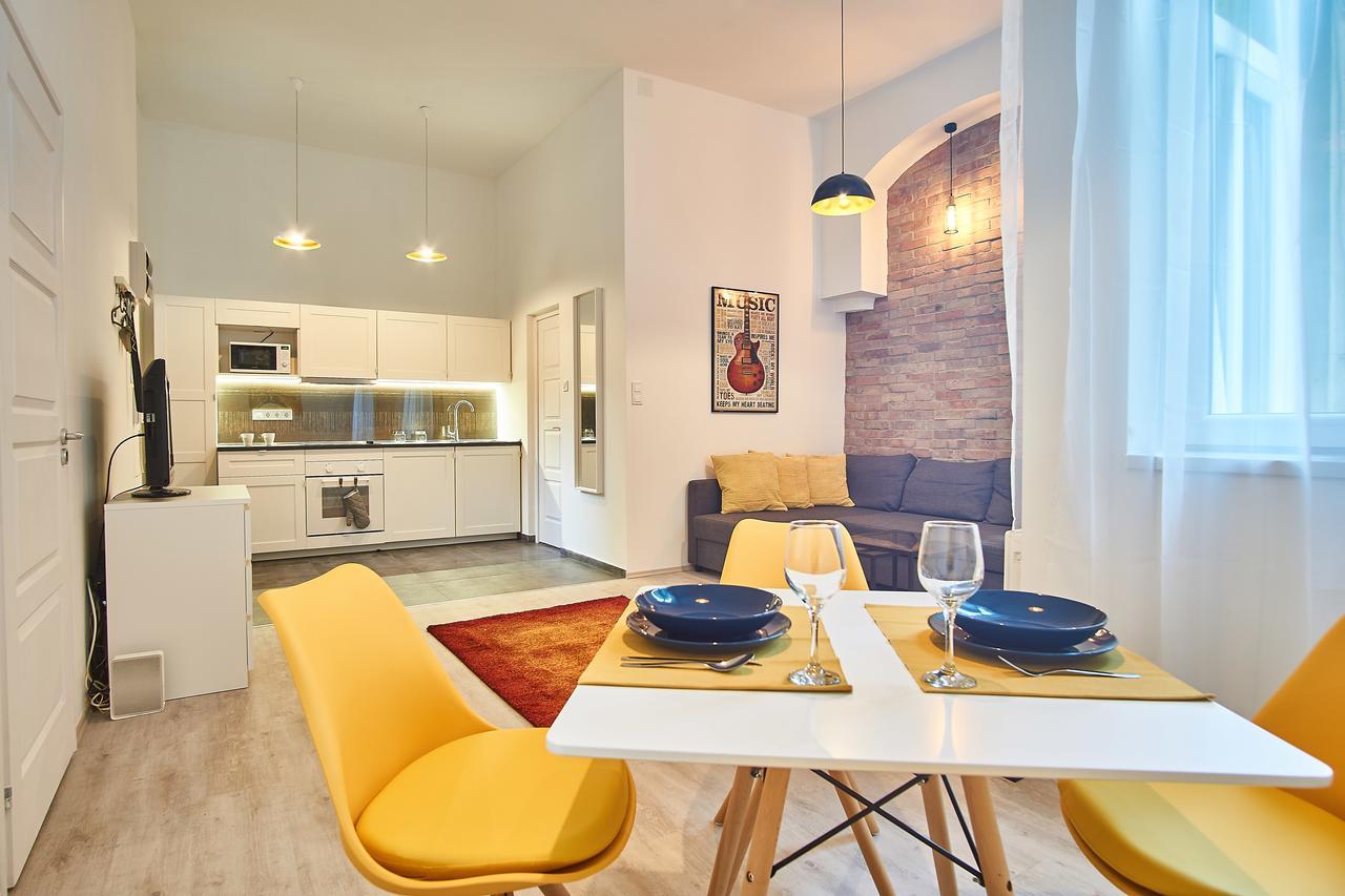 Design Apartment In The City Center With Ac Budapeşte Dış mekan fotoğraf