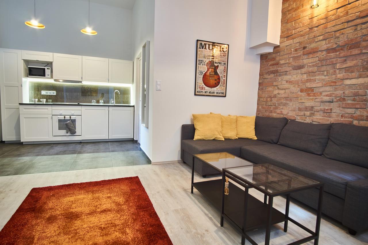 Design Apartment In The City Center With Ac Budapeşte Dış mekan fotoğraf
